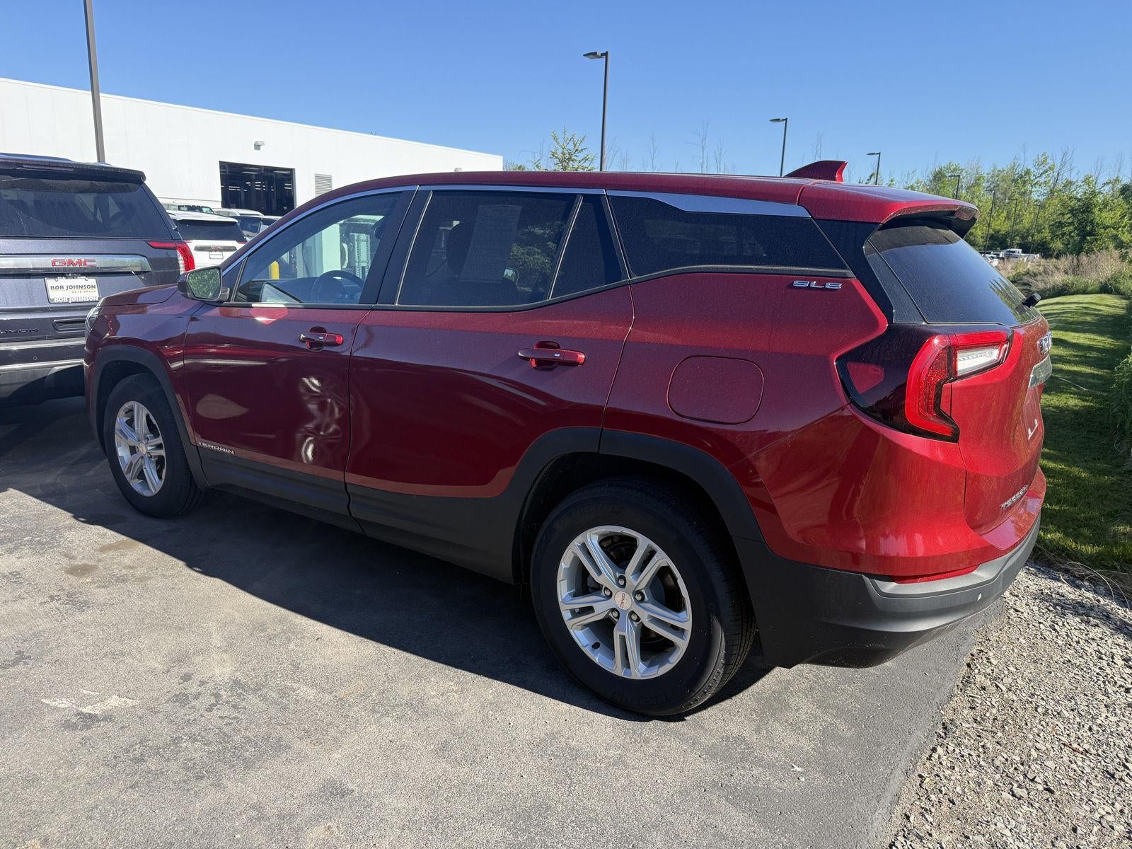 2023 GMC Terrain SLE
