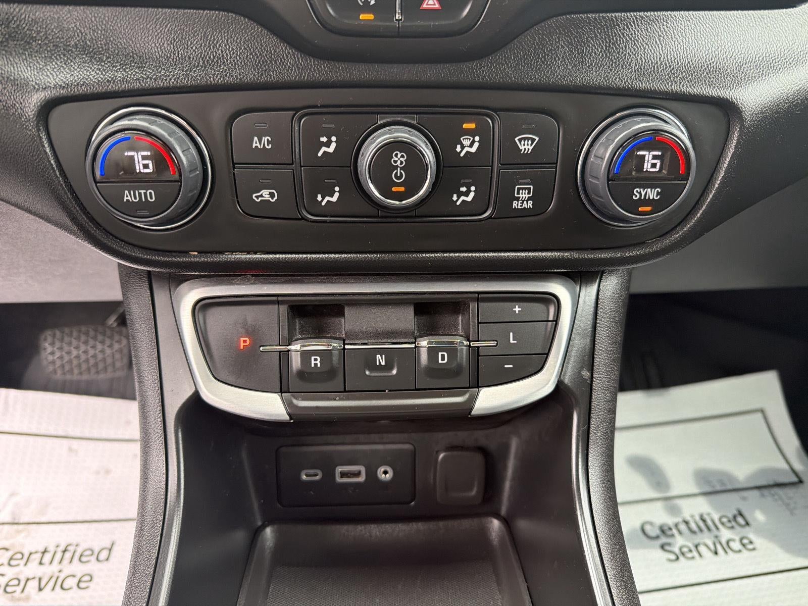 2023 GMC Terrain SLE