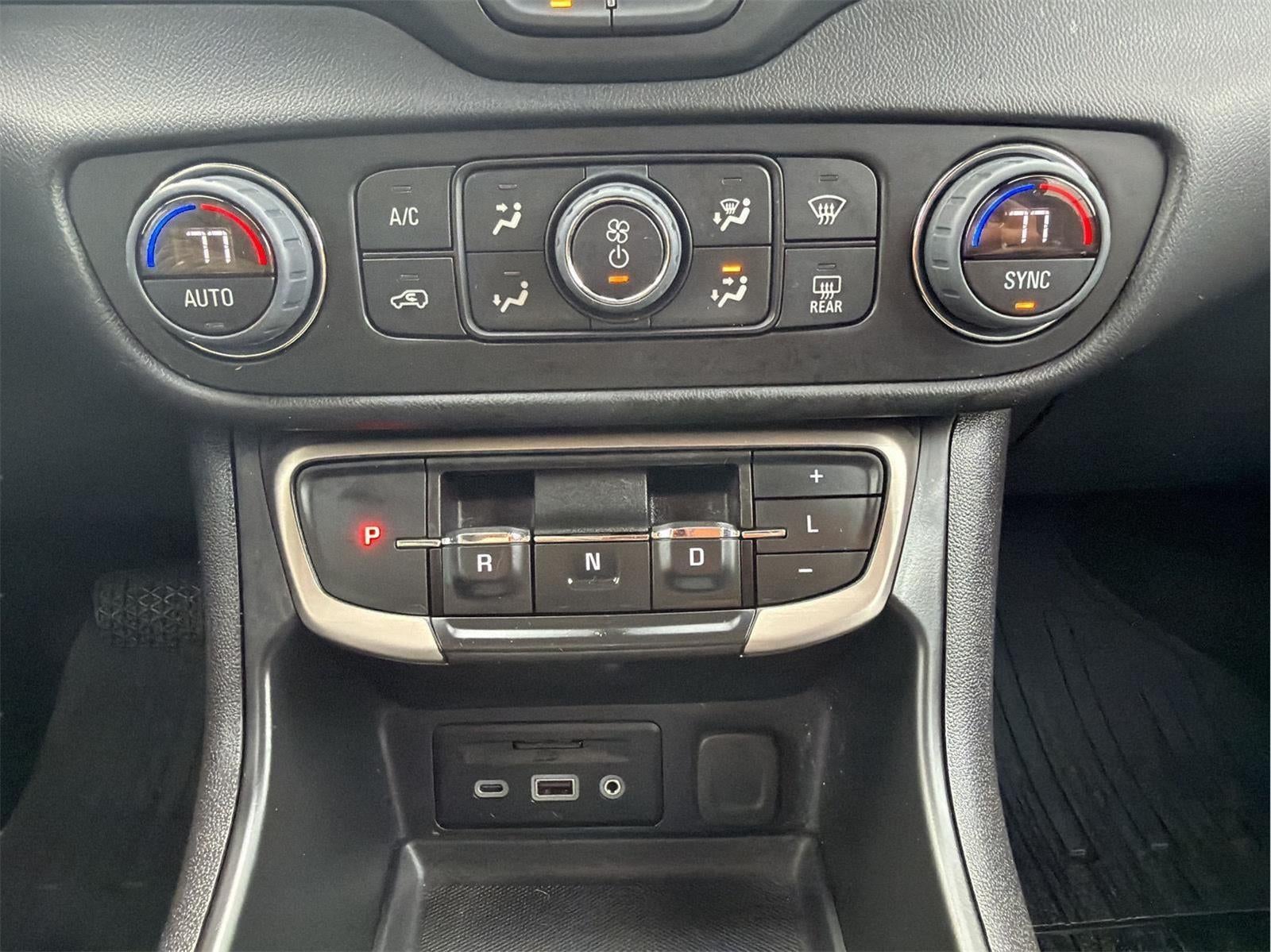 2023 GMC Terrain Denali