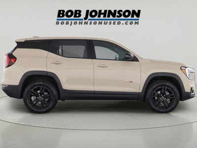 2023 GMC Terrain AT4