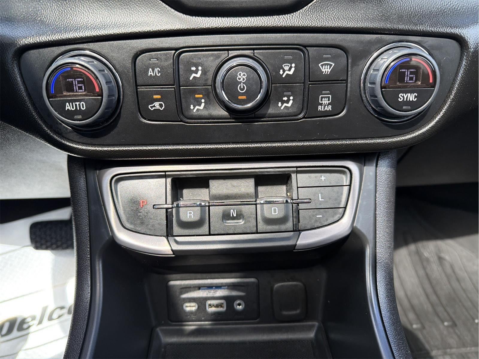 2022 GMC Terrain AT4