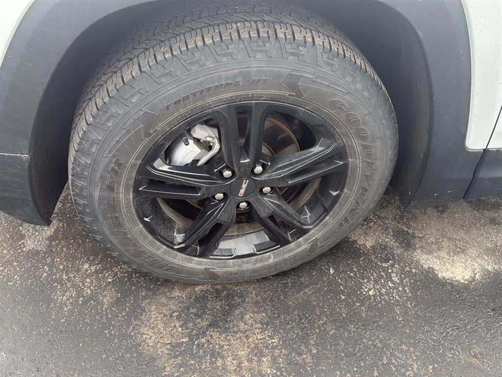 2022 GMC Terrain AT4