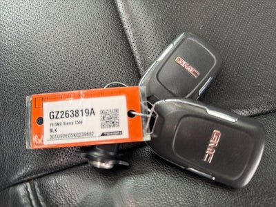 2019 GMC Sierra 1500 SLT