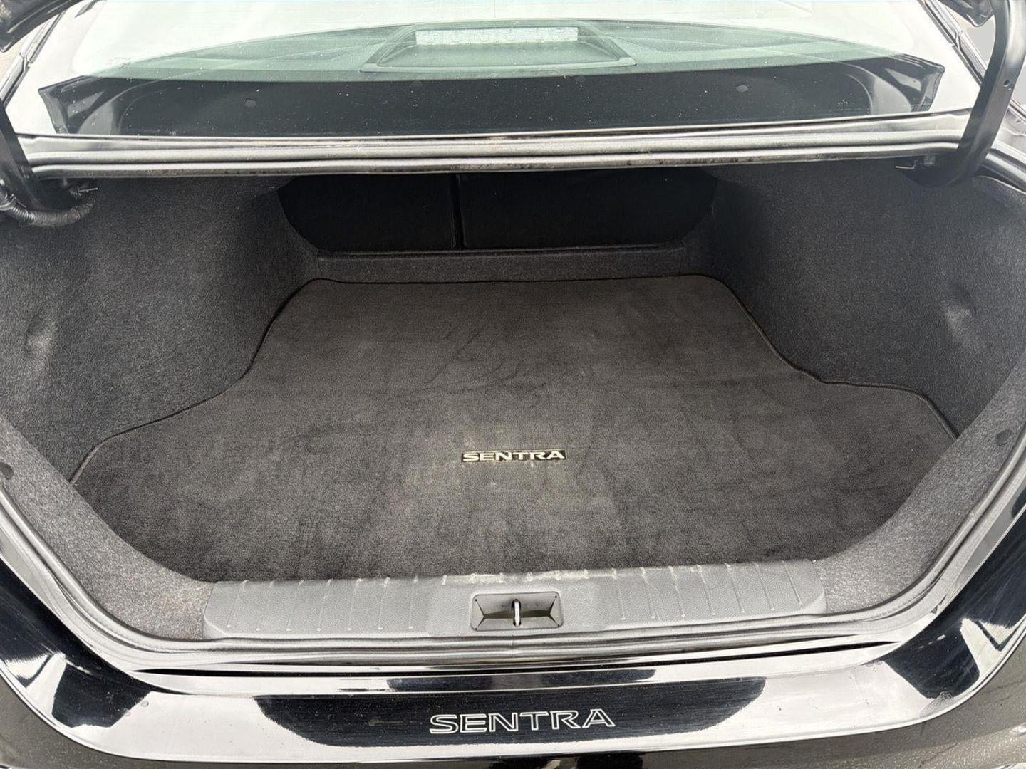 2024 Nissan Sentra SV Xtronic CVT