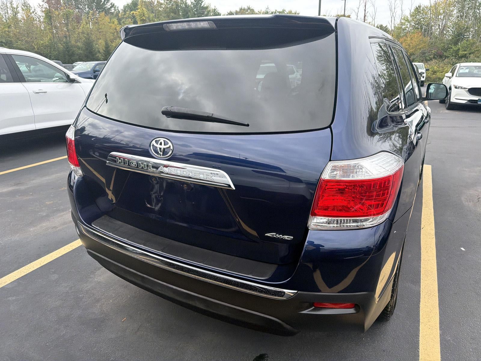 2013 Toyota Highlander Base V6