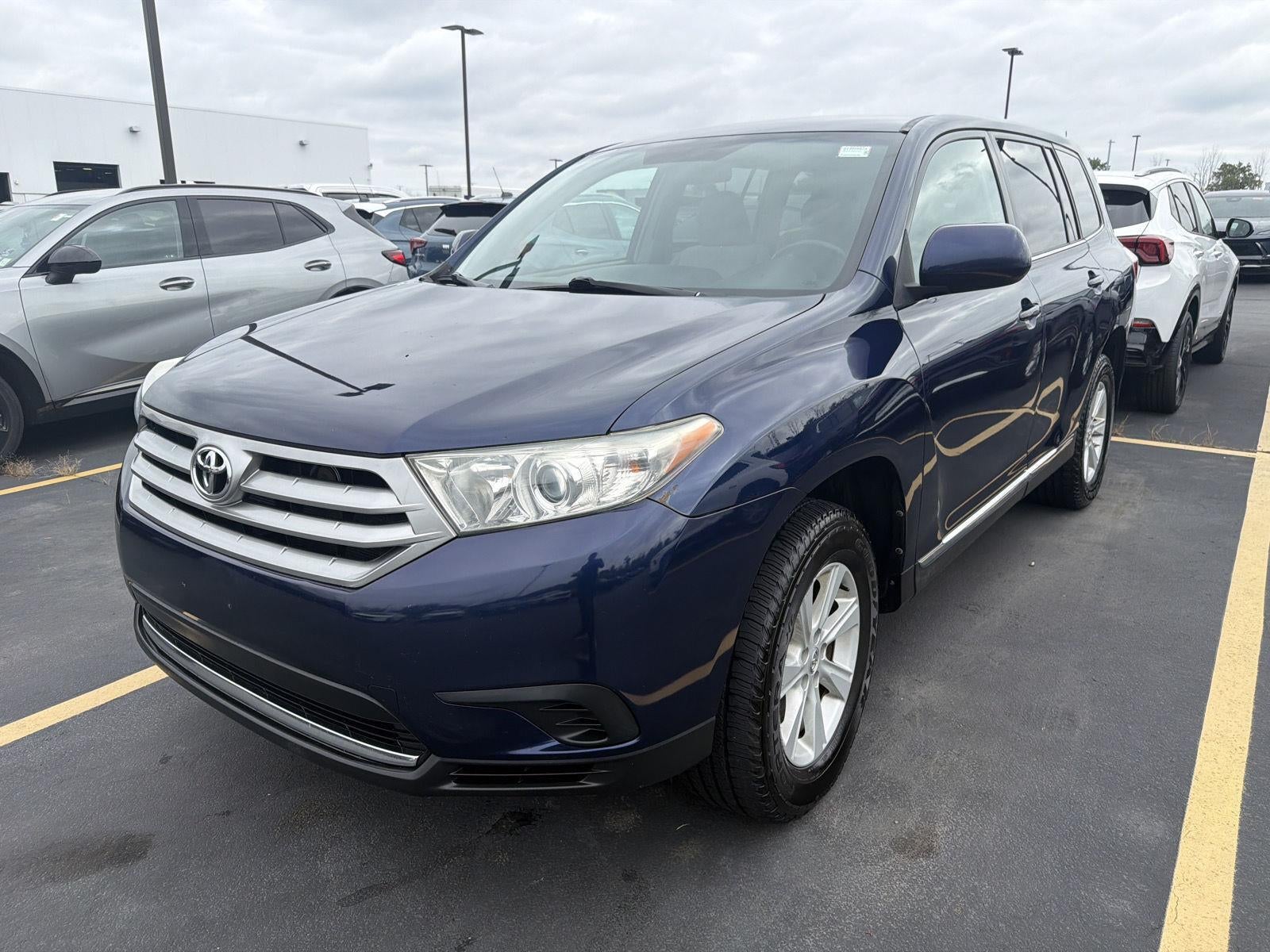 2013 Toyota Highlander Base V6