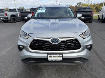 2021 Toyota Highlander Hybrid XLE