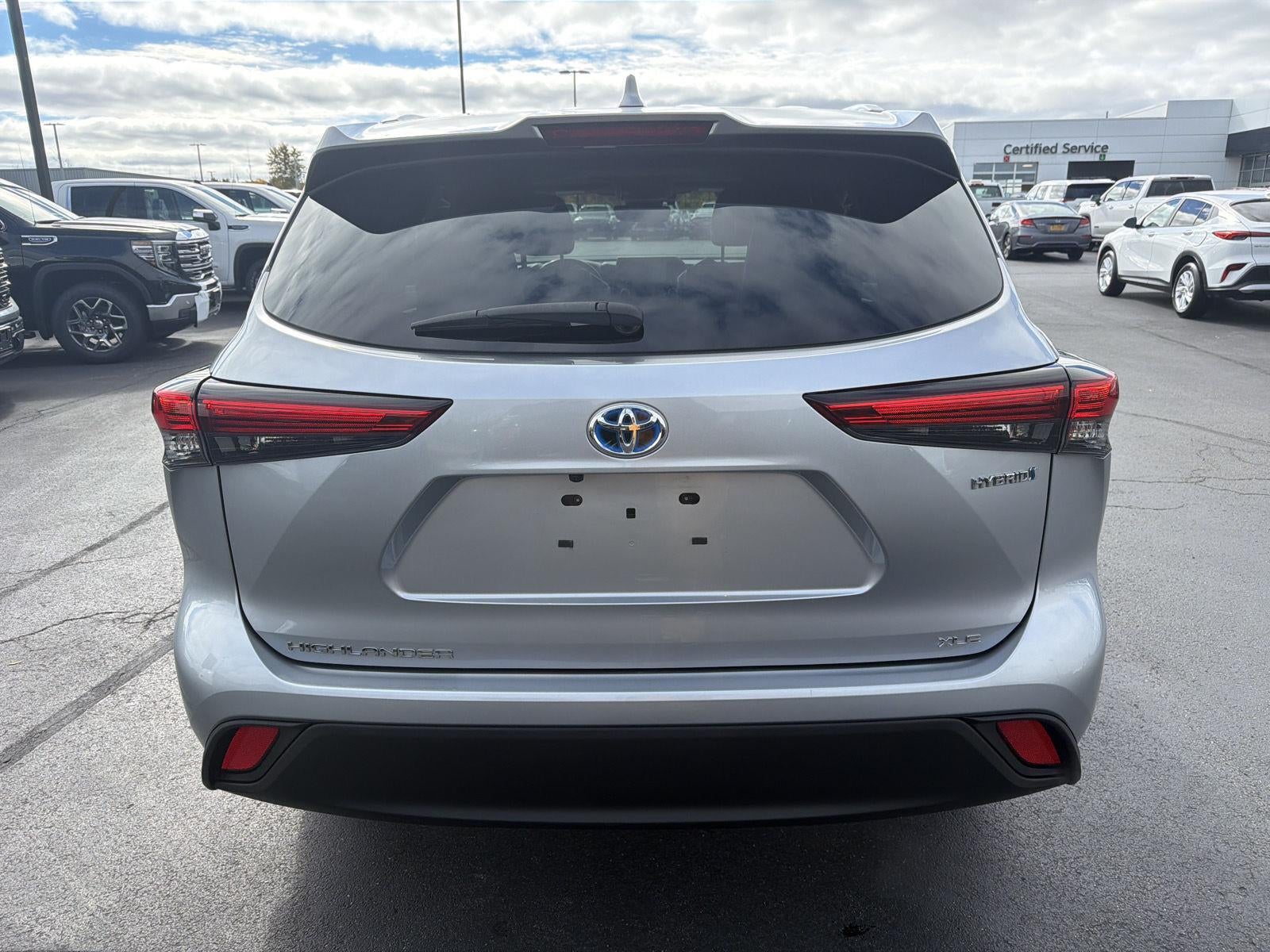 2021 Toyota Highlander Hybrid XLE