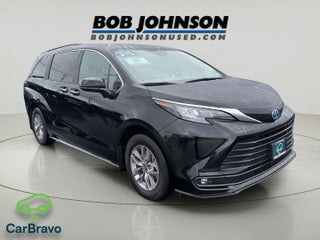 2025 Toyota Sienna XLE