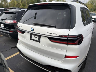 2025 BMW X7 xDrive40i