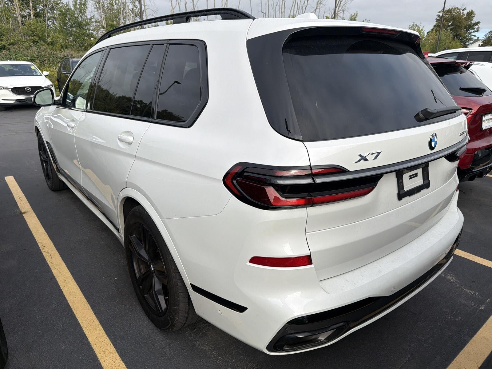 2025 BMW X7 xDrive40i