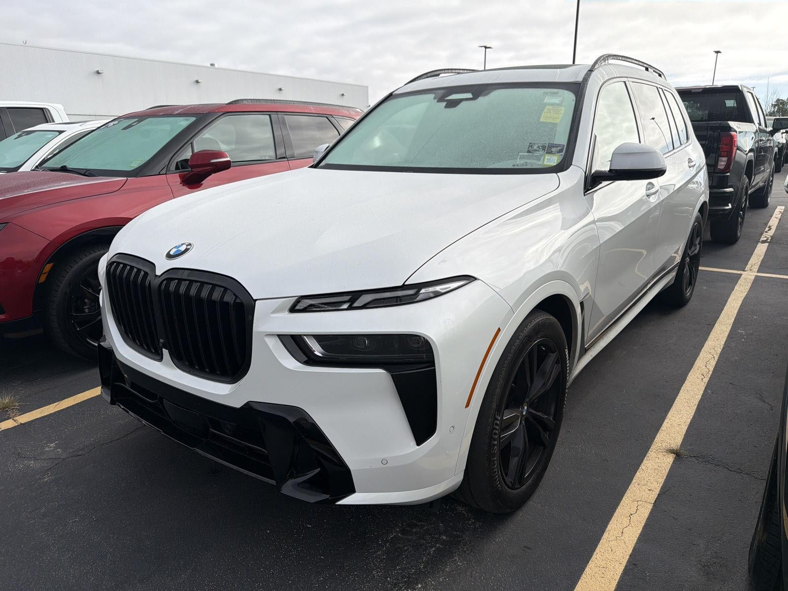 2025 BMW X7 xDrive40i