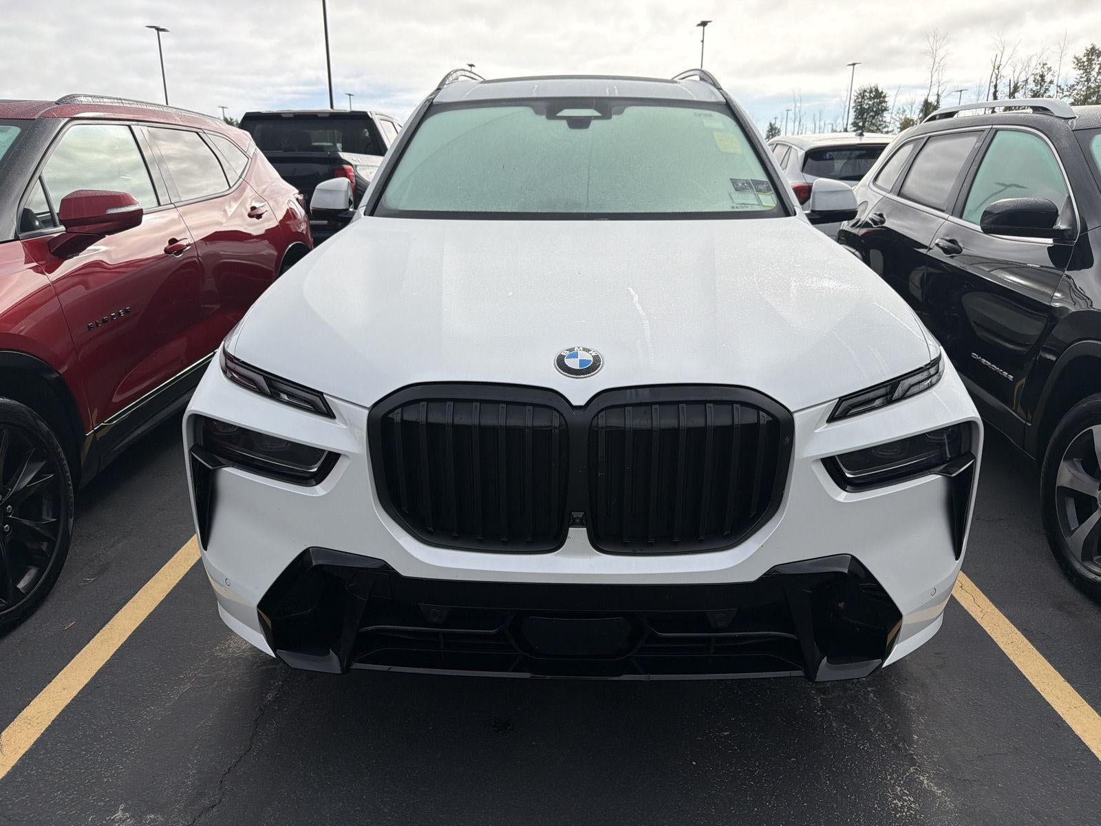 2025 BMW X7 xDrive40i