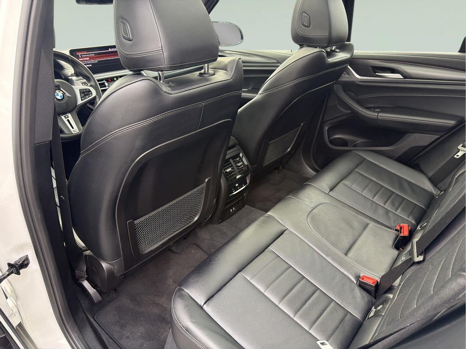 2023 BMW X3 M40i