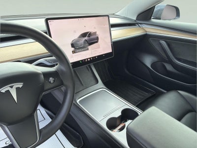 2023 Tesla Model 3 RWD
