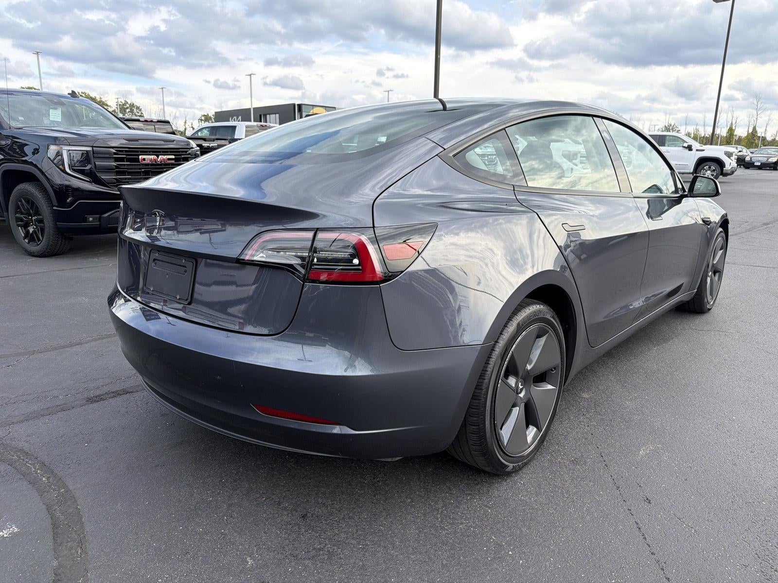 2023 Tesla Model 3 RWD