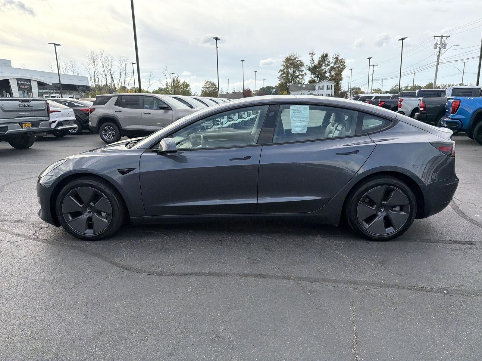2023 Tesla Model 3 RWD