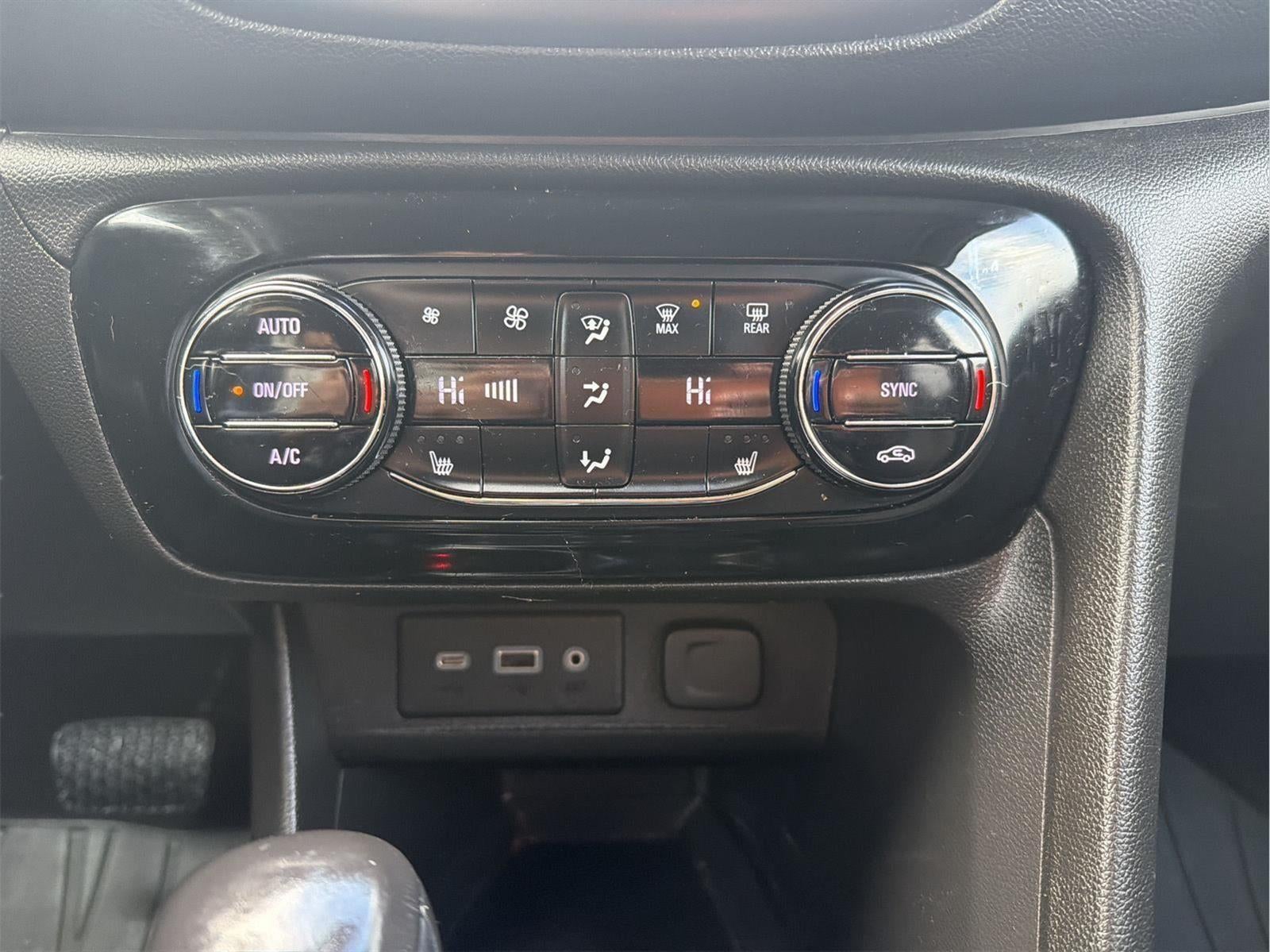 2020 Buick Encore GX Select