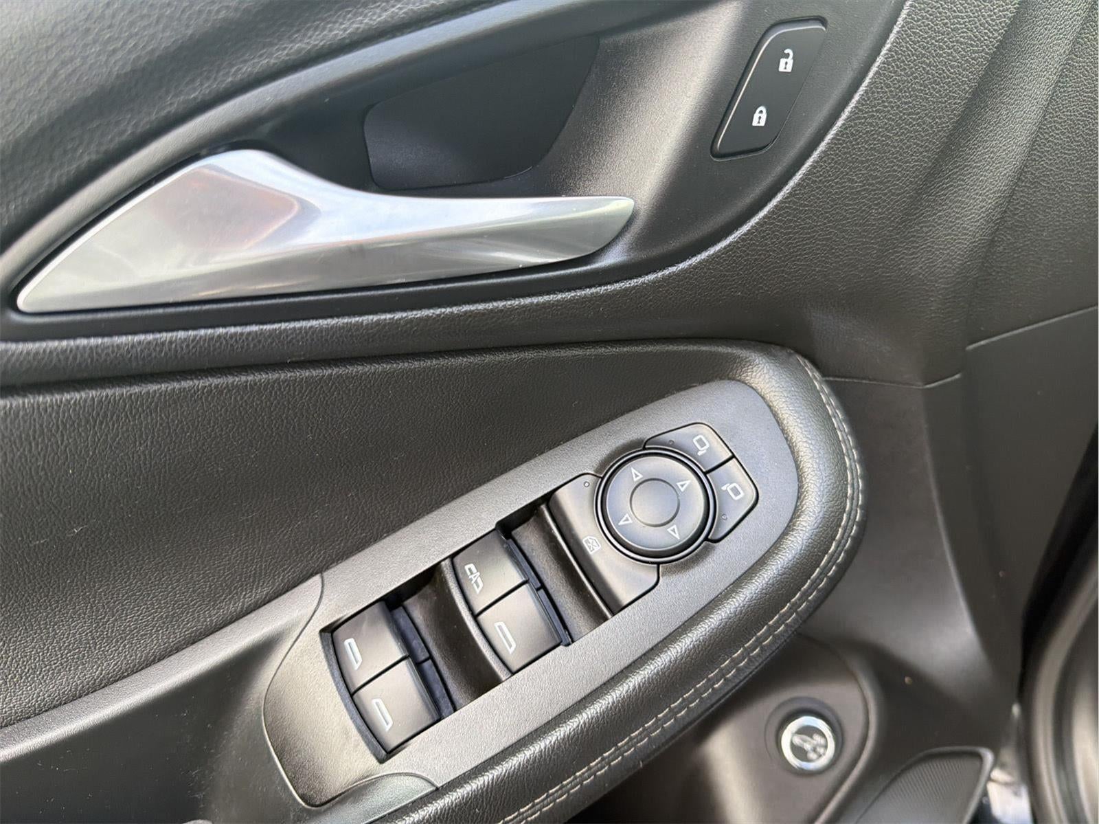 2020 Buick Encore GX Select