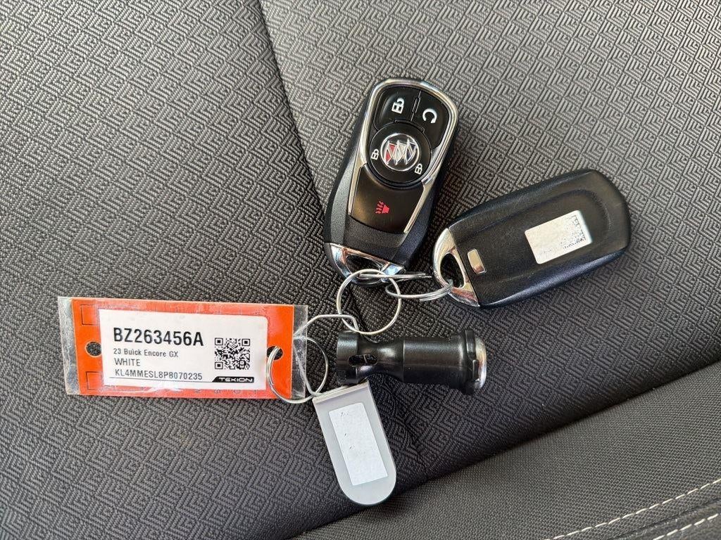 2023 Buick Encore GX Select