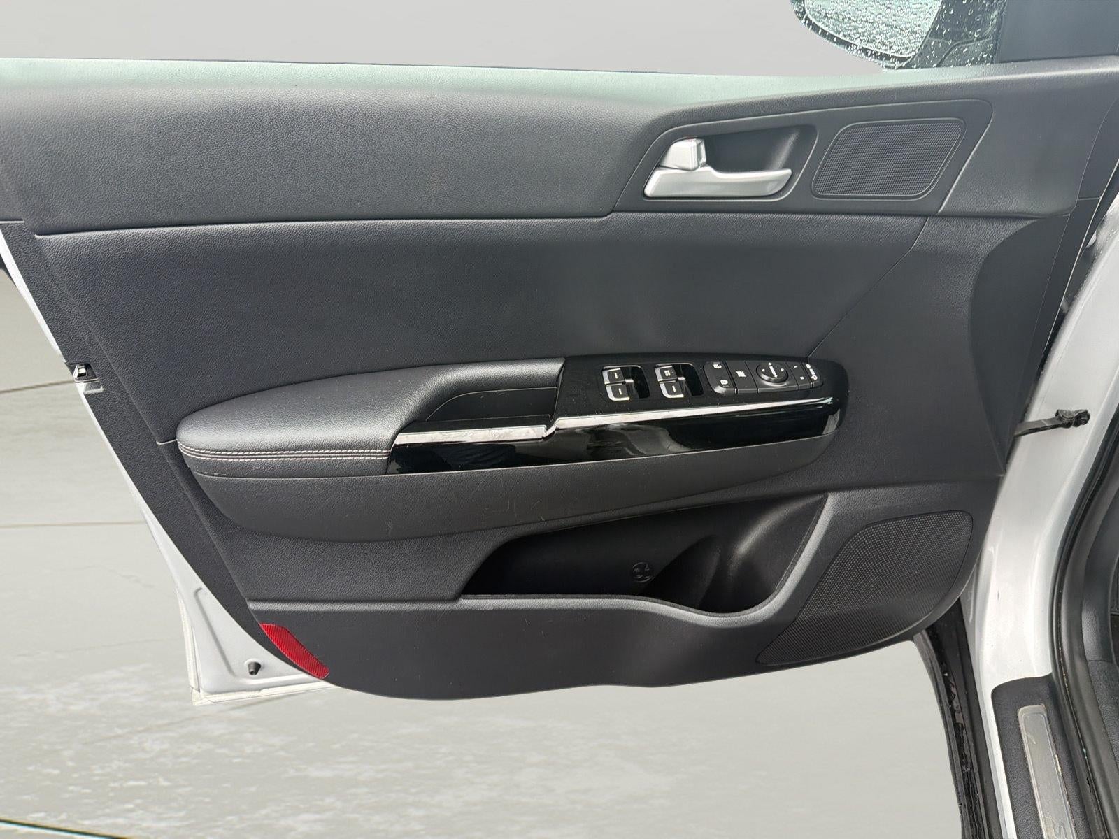 2022 Kia Sportage Nightfall