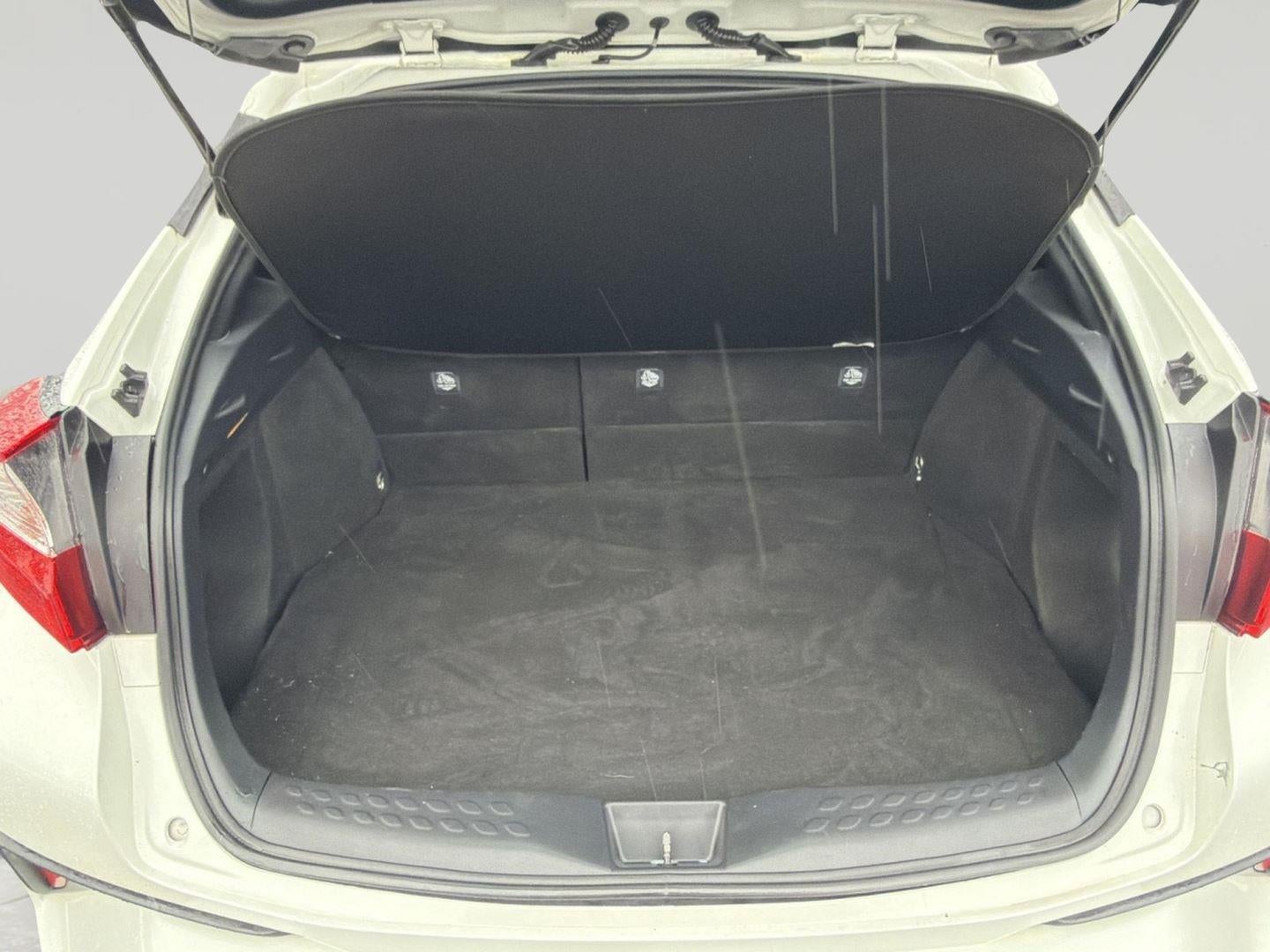 2018 Toyota C-HR XLE Premium