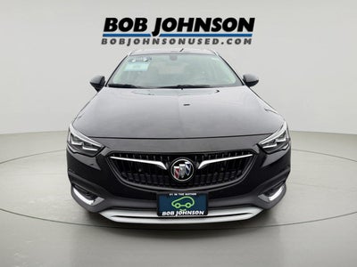 2018 Buick Regal TourX Essence