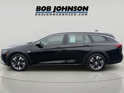 2018 Buick Regal TourX Essence