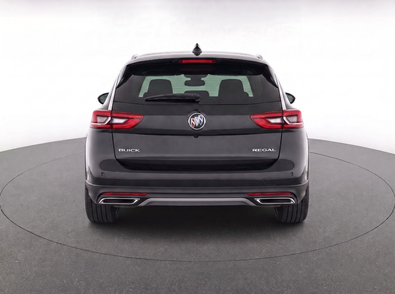 2018 Buick Regal TourX Essence