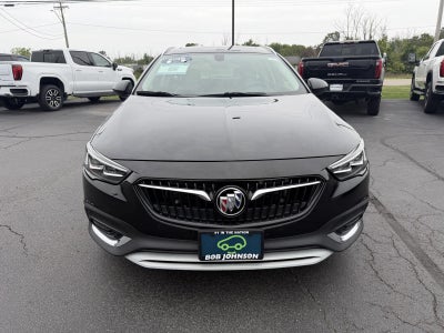 2018 Buick Regal TourX Essence