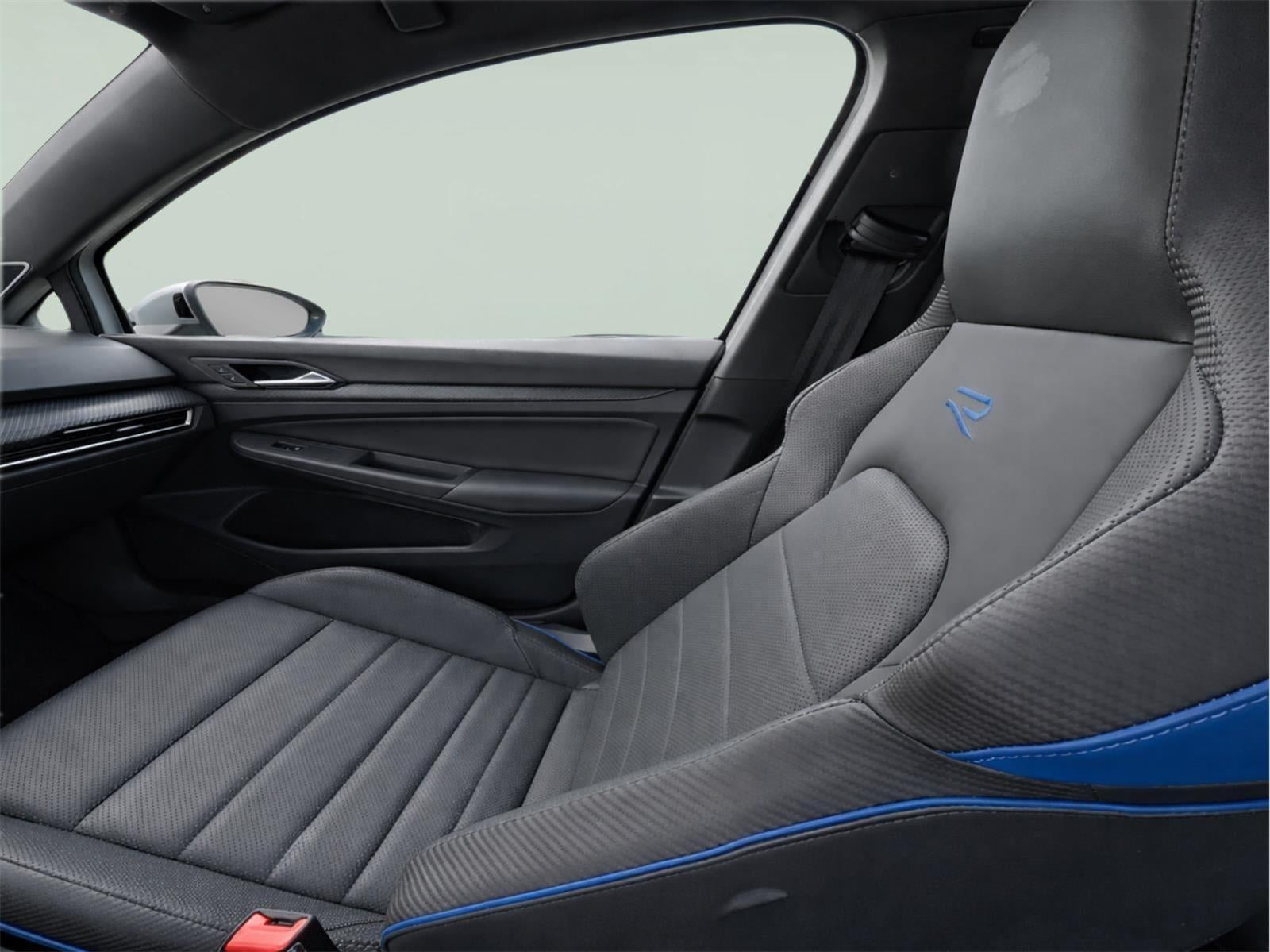 2023 Volkswagen Golf R 2.0T