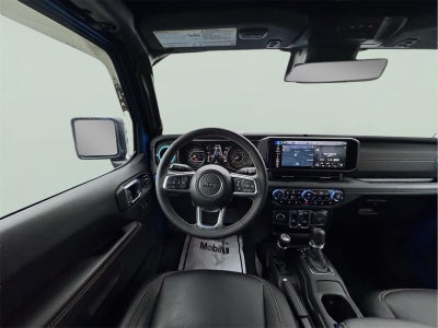 2024 Jeep Wrangler 4-Door Sahara 4x4