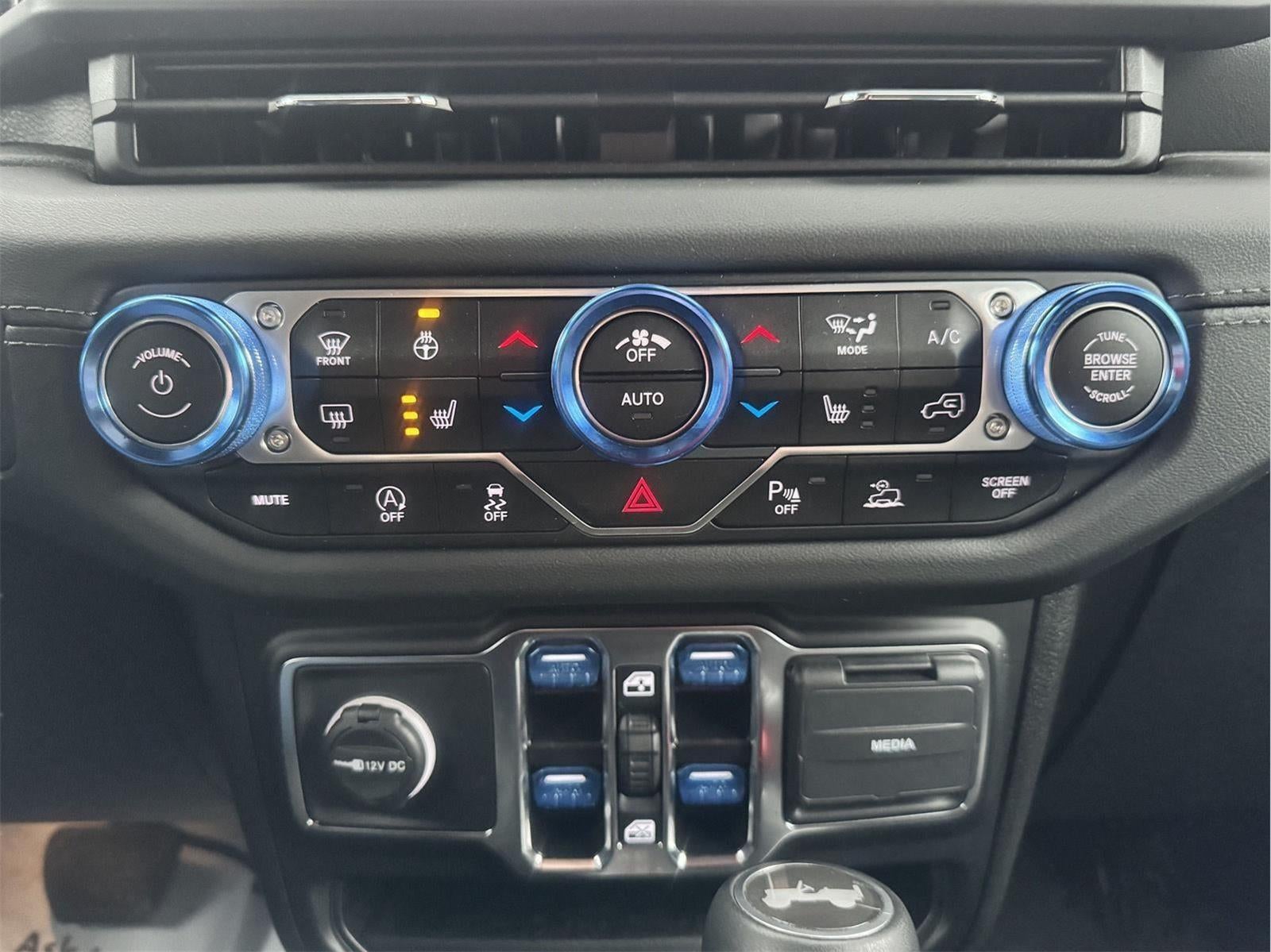 2024 Jeep Wrangler 4-Door Sahara 4x4