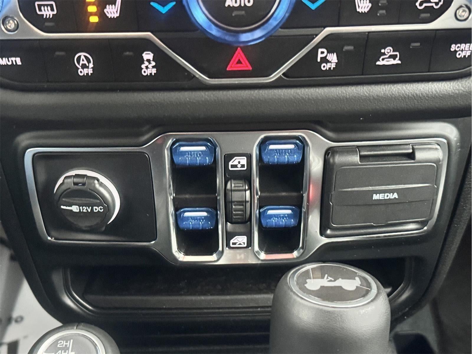 2024 Jeep Wrangler 4-Door Sahara 4x4