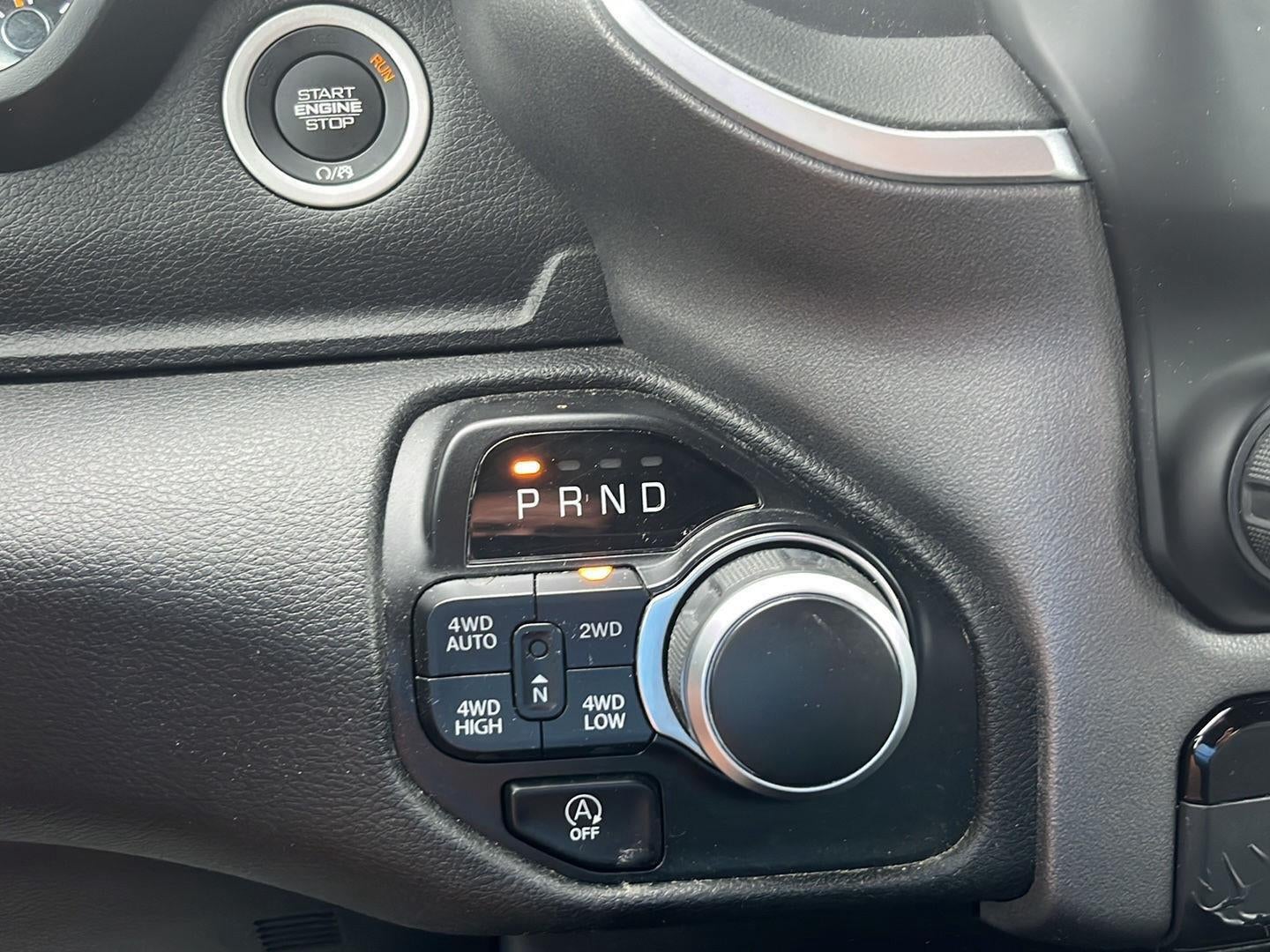 2021 RAM 1500 Big Horn Crew Cab 4x4 5'7" Box
