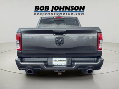 2022 RAM 1500 Big Horn Crew Cab 4x4 5'7" Box