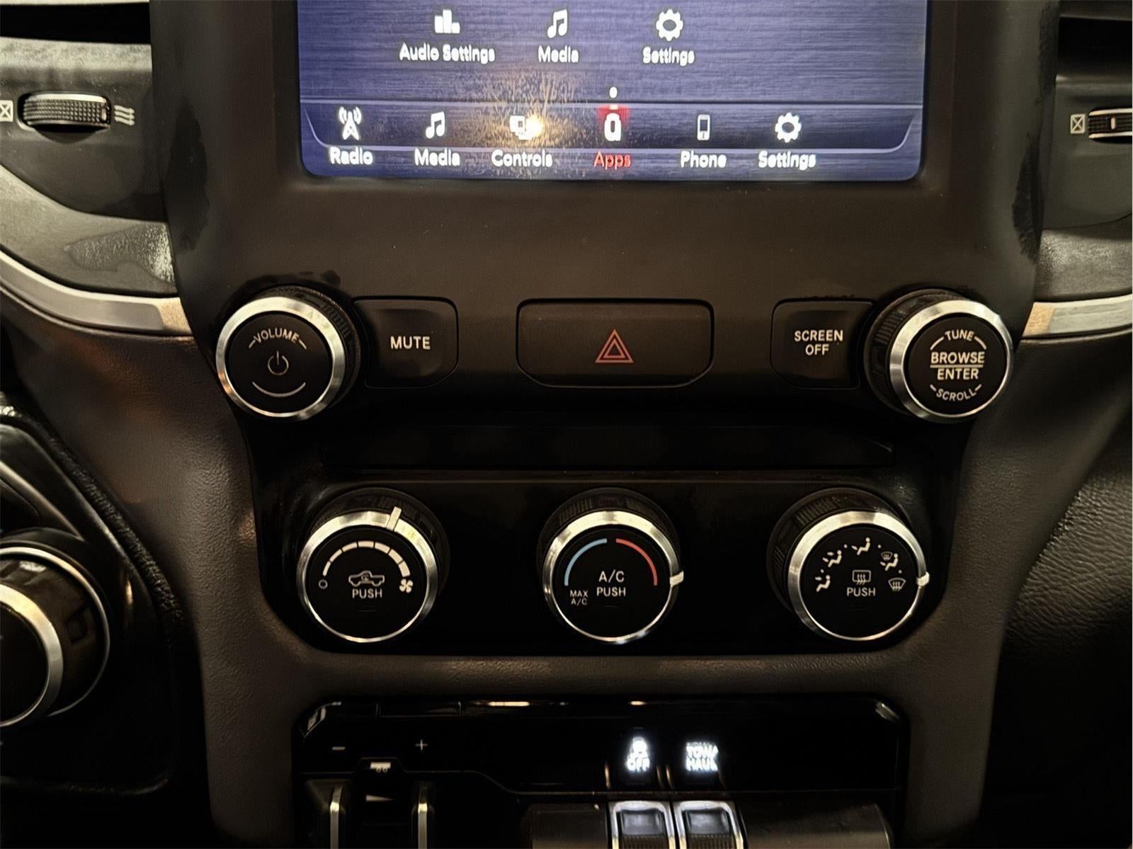 2019 RAM 1500 Big Horn/Lone Star Crew Cab 4x4 5'7" Box