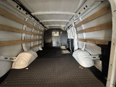 2024 Chevrolet Express Cargo 2500 WT