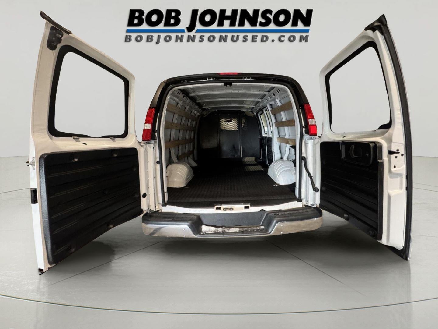 2024 Chevrolet Express Cargo 2500 WT