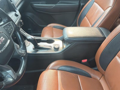 2019 GMC Acadia SLT