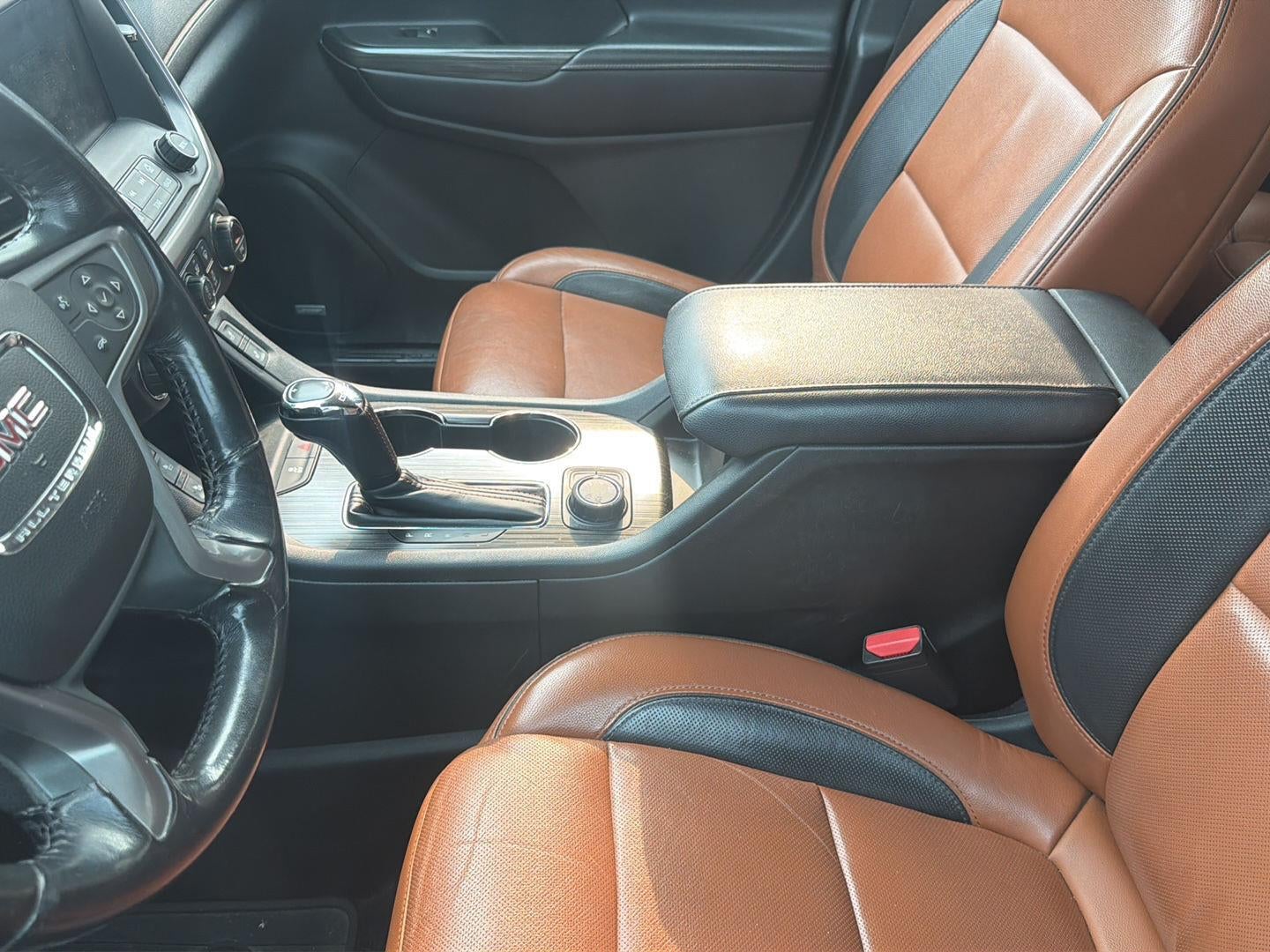 2019 GMC Acadia SLT