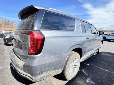 2022 GMC Yukon XL SLT