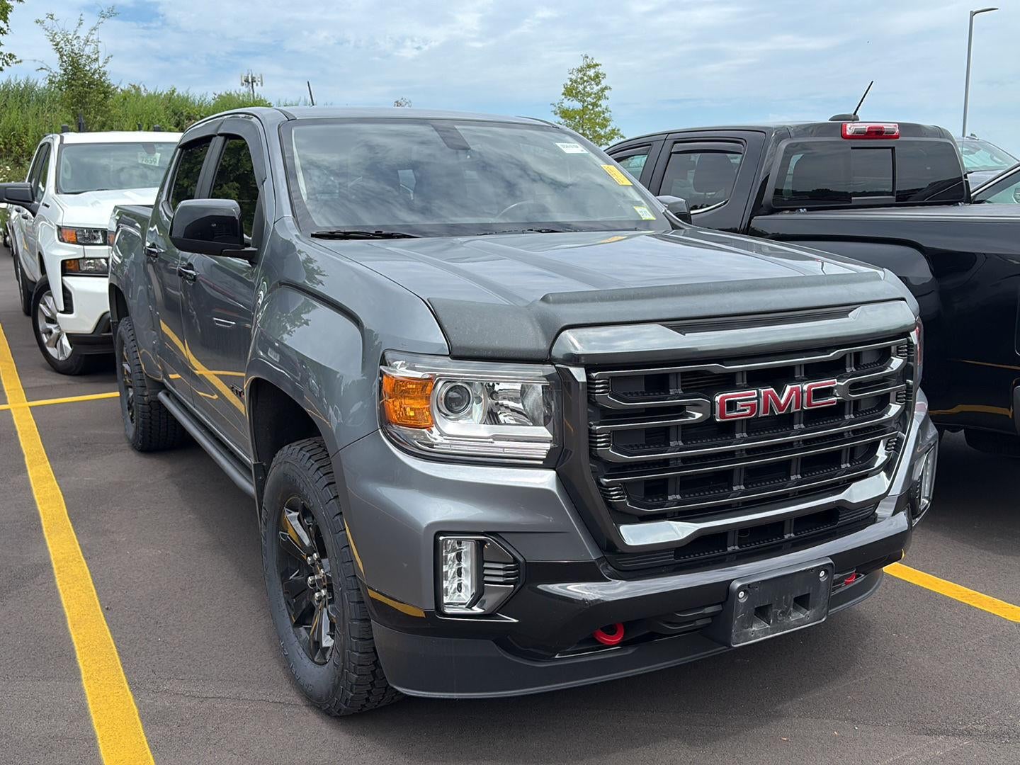 2022 GMC Canyon 4WD AT4 w/Leather