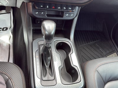 2022 GMC Canyon 4WD AT4 w/Leather