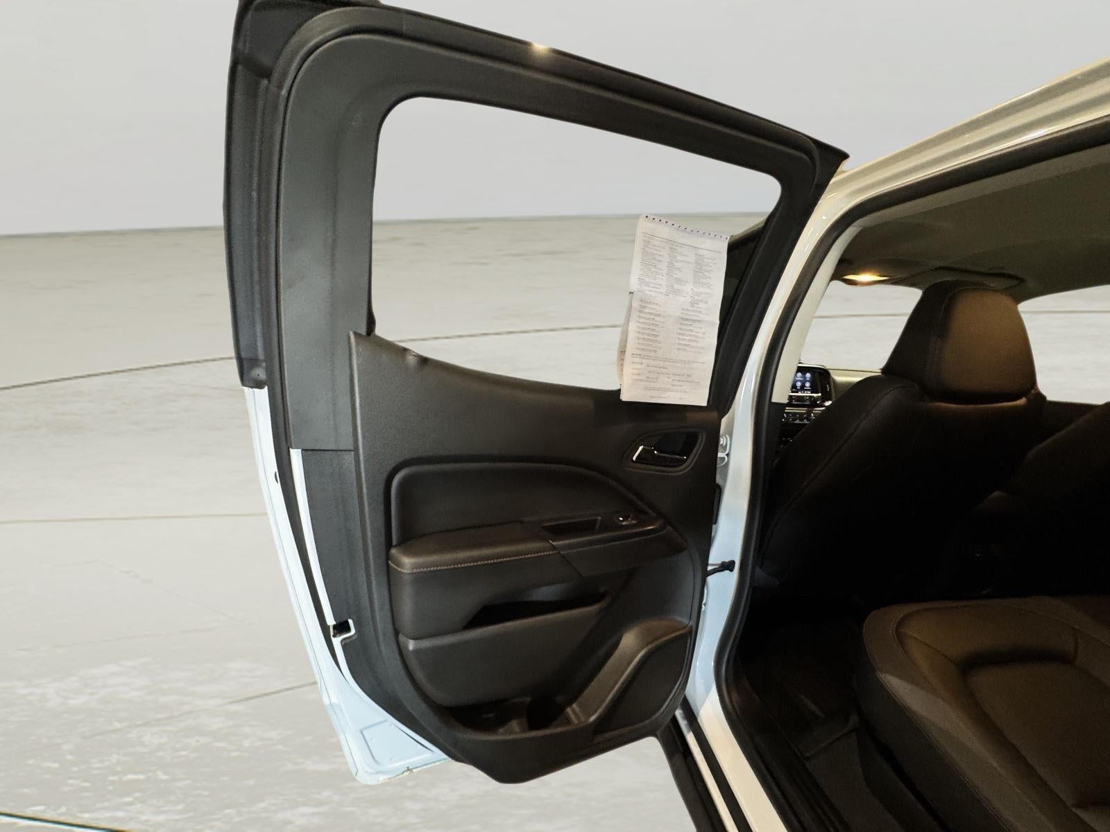 2022 GMC Canyon AT4 - Leather