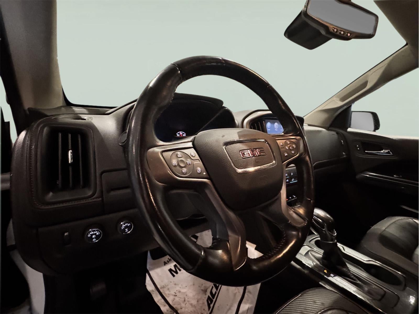 2022 GMC Canyon AT4 - Leather