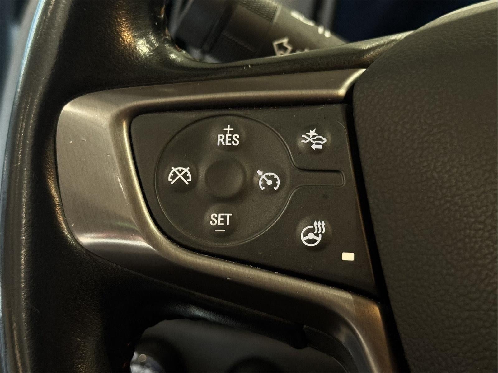 2022 GMC Canyon AT4 - Leather