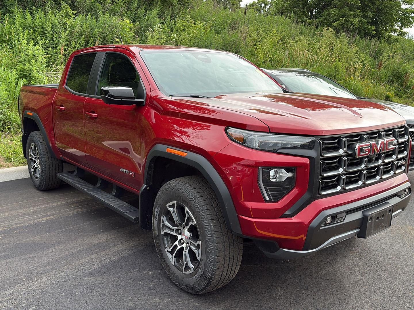 2023 GMC Canyon AT4