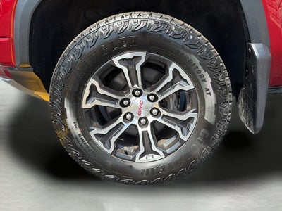 2023 GMC Canyon AT4