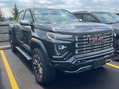2023 GMC Canyon 4WD Denali